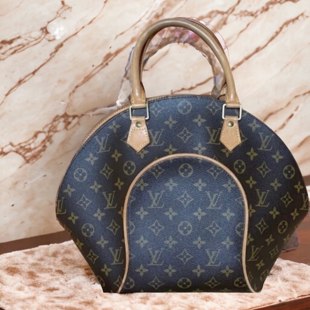 Designer Bags & Wallets  🥰 Live Instant Reminder 🥰 - Picture 3 of 9